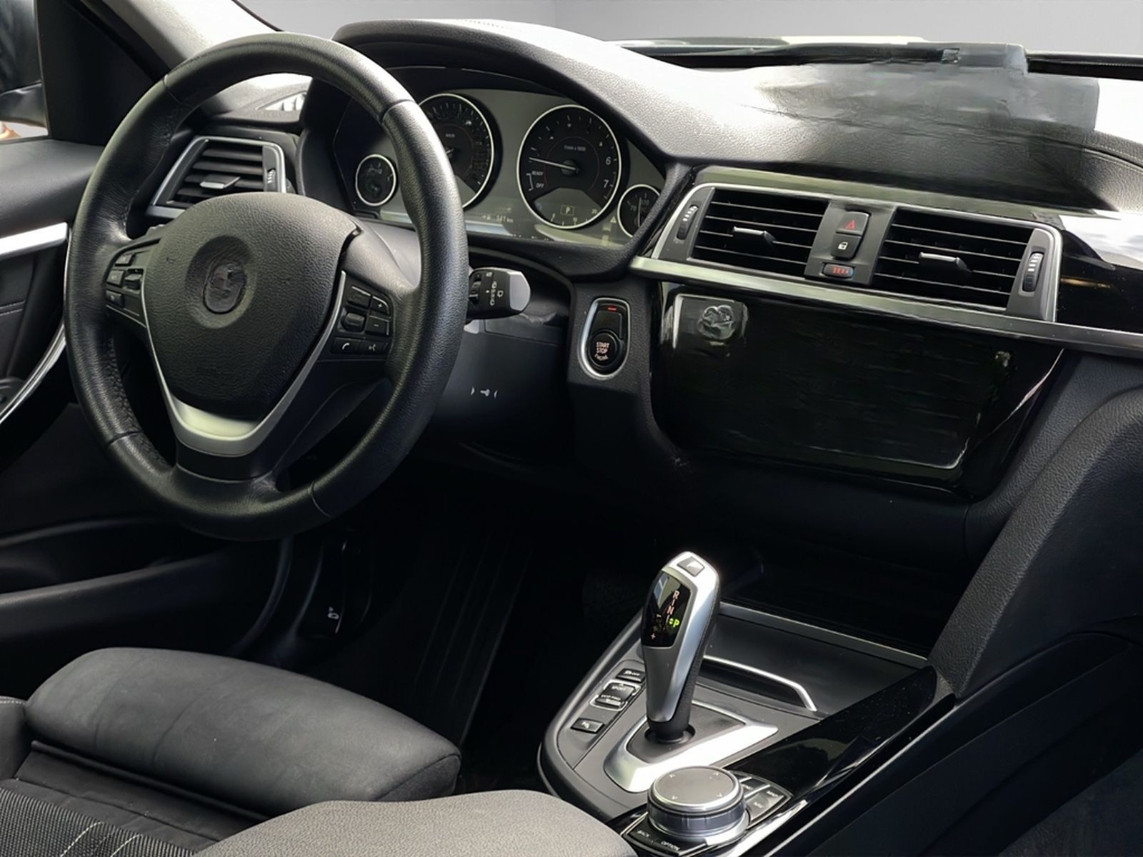 BMW 340 i TOURING SPORT AUTOMAT. SCHECKHEFT GARANTIE foto 16