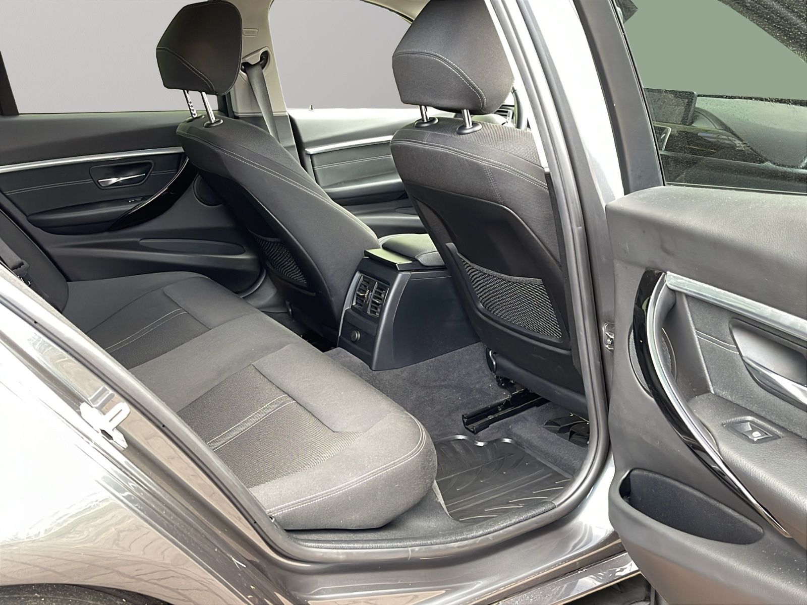 BMW 340 i TOURING SPORT AUTOMAT. SCHECKHEFT GARANTIE foto 20