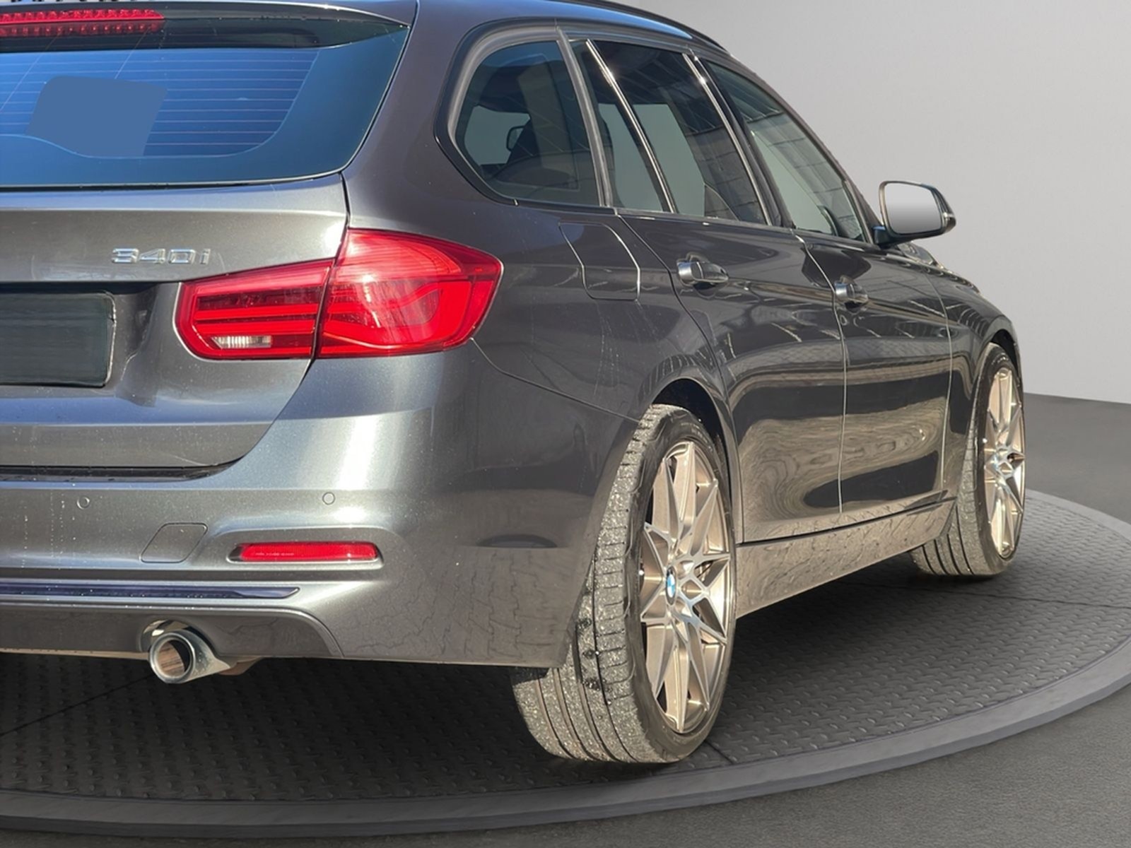 BMW 340 i TOURING SPORT AUTOMAT. SCHECKHEFT GARANTIE foto 8