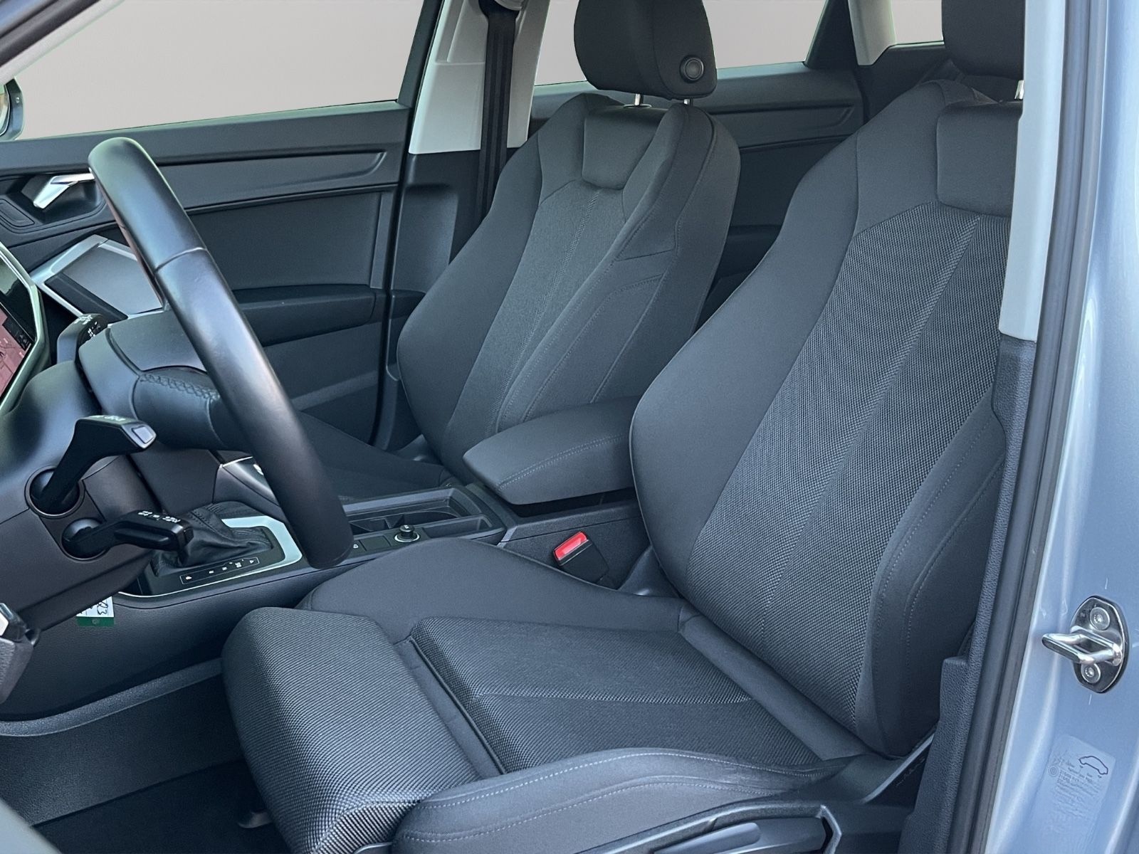 Audi Q3 35 2,0 TDI AUTOM. NAVI LED VIRTUAL GARANTIE foto 12