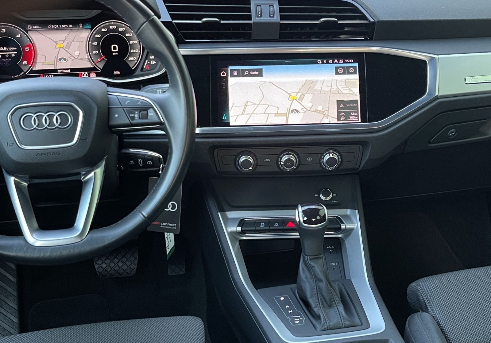 Audi Q3 35 2,0 TDI AUTOM. NAVI LED VIRTUAL GARANTIE foto 14