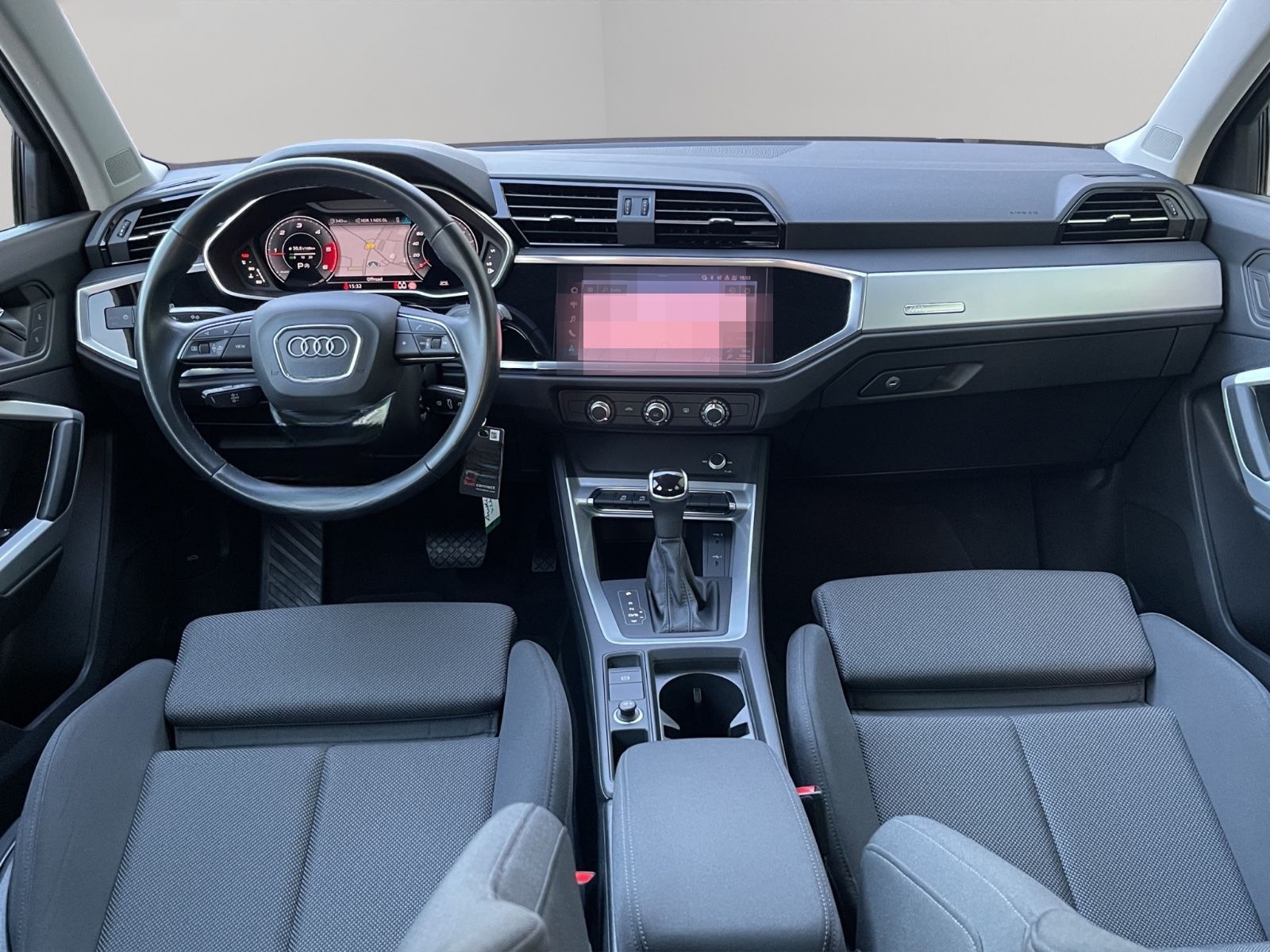 Audi Q3 35 2,0 TDI AUTOM. NAVI LED VIRTUAL GARANTIE foto 17