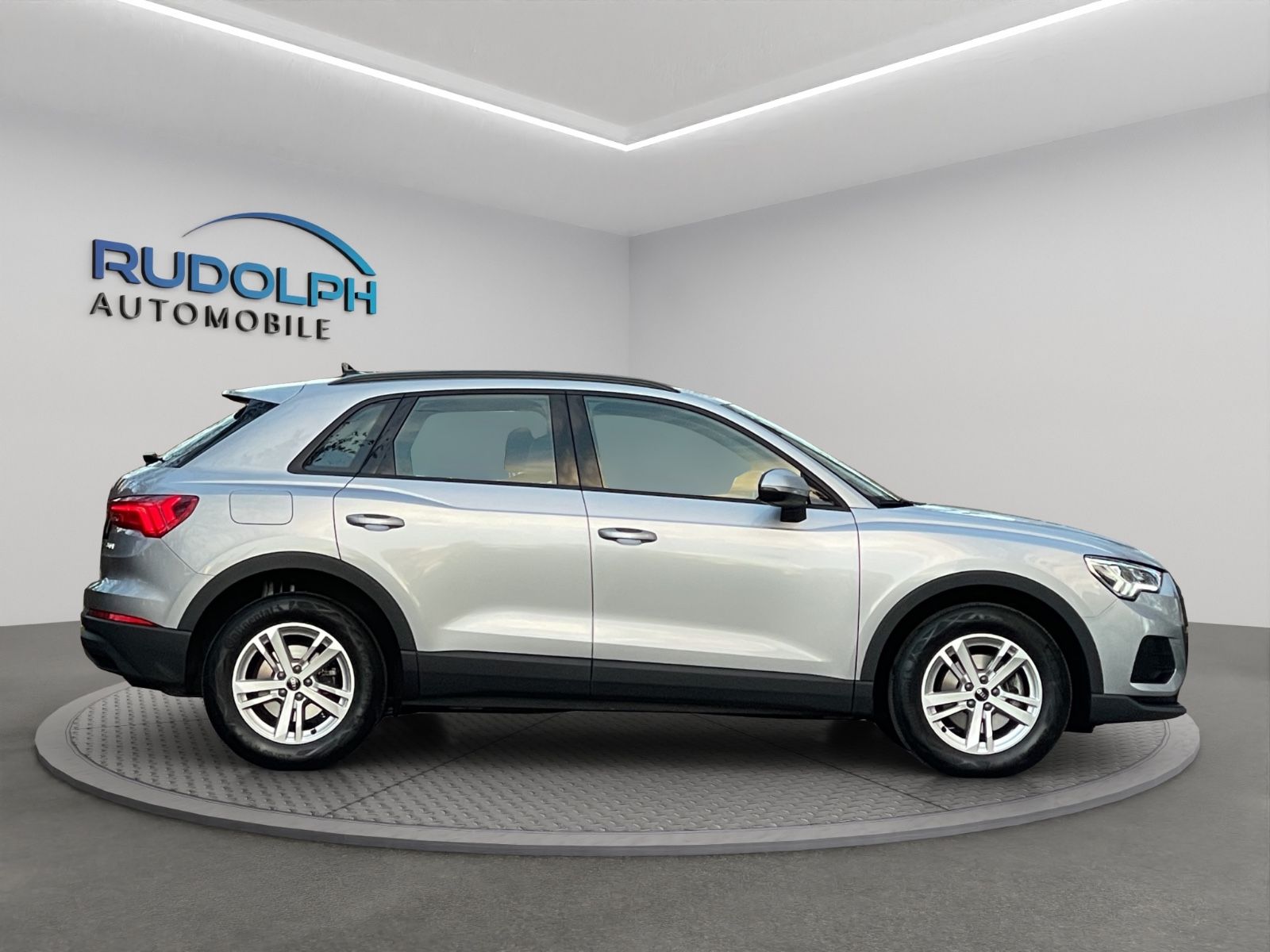 Audi Q3 35 2,0 TDI AUTOM. NAVI LED VIRTUAL GARANTIE foto 4