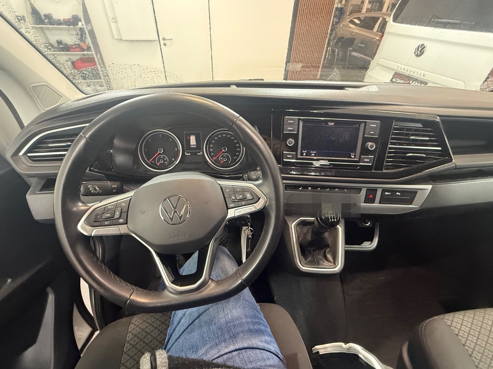 Volkswagen T6.1 Multivan Trendline FWD/Navi/Led/Kamera/PDC foto 9