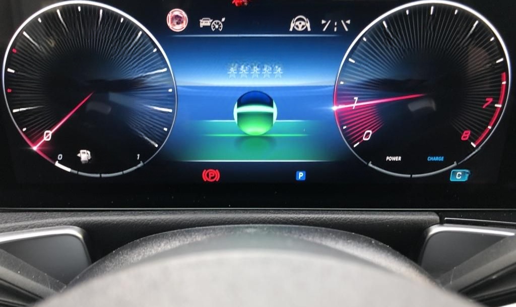 Mercedes-Benz GLB 200 AMG+MBUX+MBeam+Night+Fahrassist+AHK+Pano foto 9
