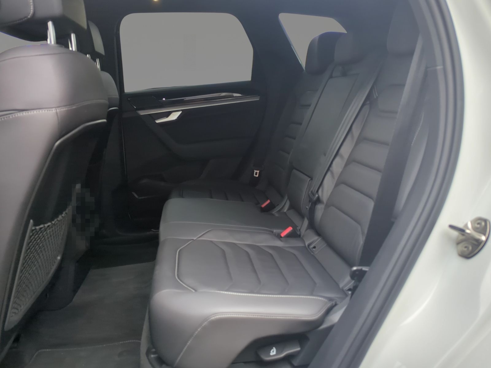 Volkswagen Touareg R-LINE 3.0 V6 TDI 4M LEDER NAV LED KAM foto 8