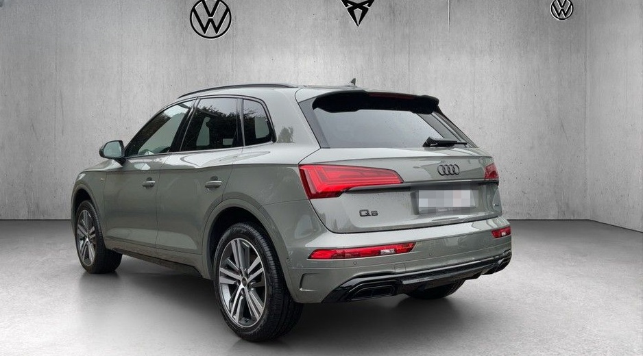 Audi Q5 40 TFSI quattro S line S tronic foto 3