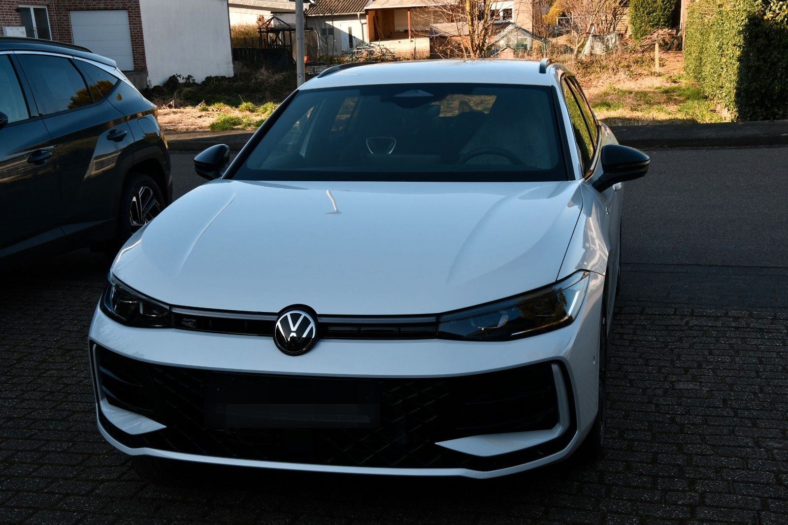 Volkswagen Passat Variant R-Line 2.0 TDI 142 KW 4Motion DSG foto 3