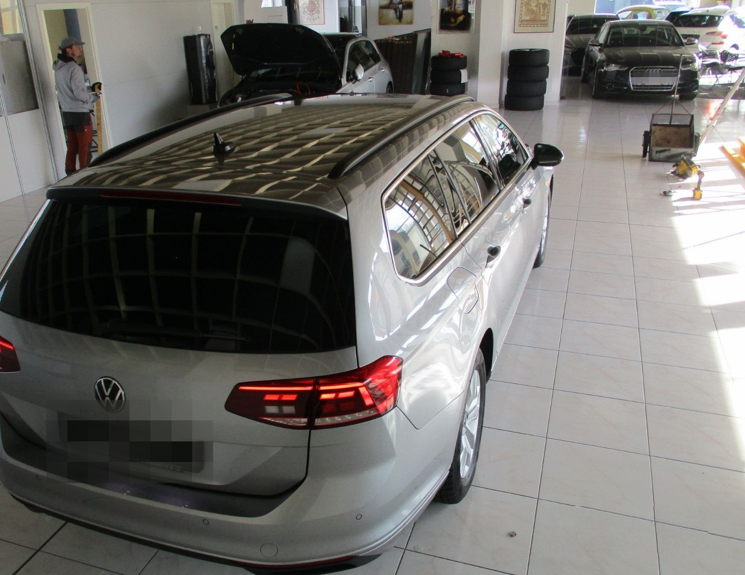 Volkswagen Passat Variant Business 1,5 TSI DSG /AHZV Navi foto 11