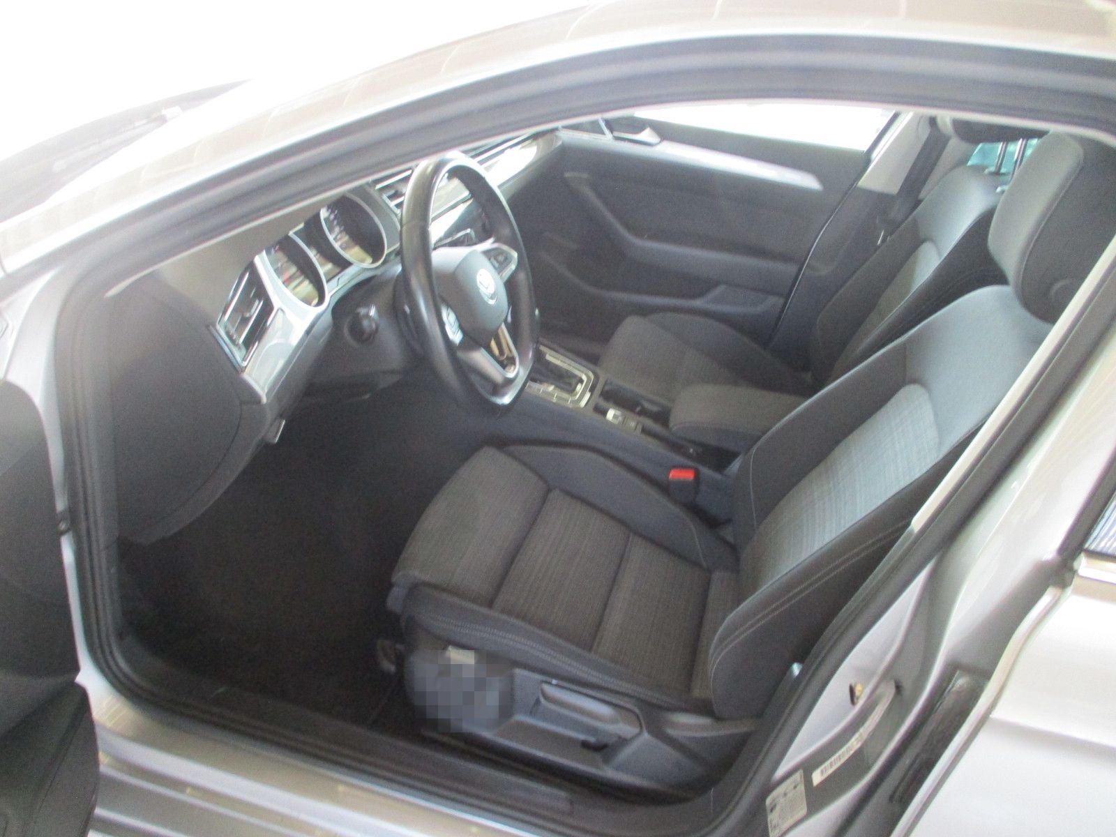 Volkswagen Passat Variant Business 1,5 TSI DSG /AHZV Navi foto 6