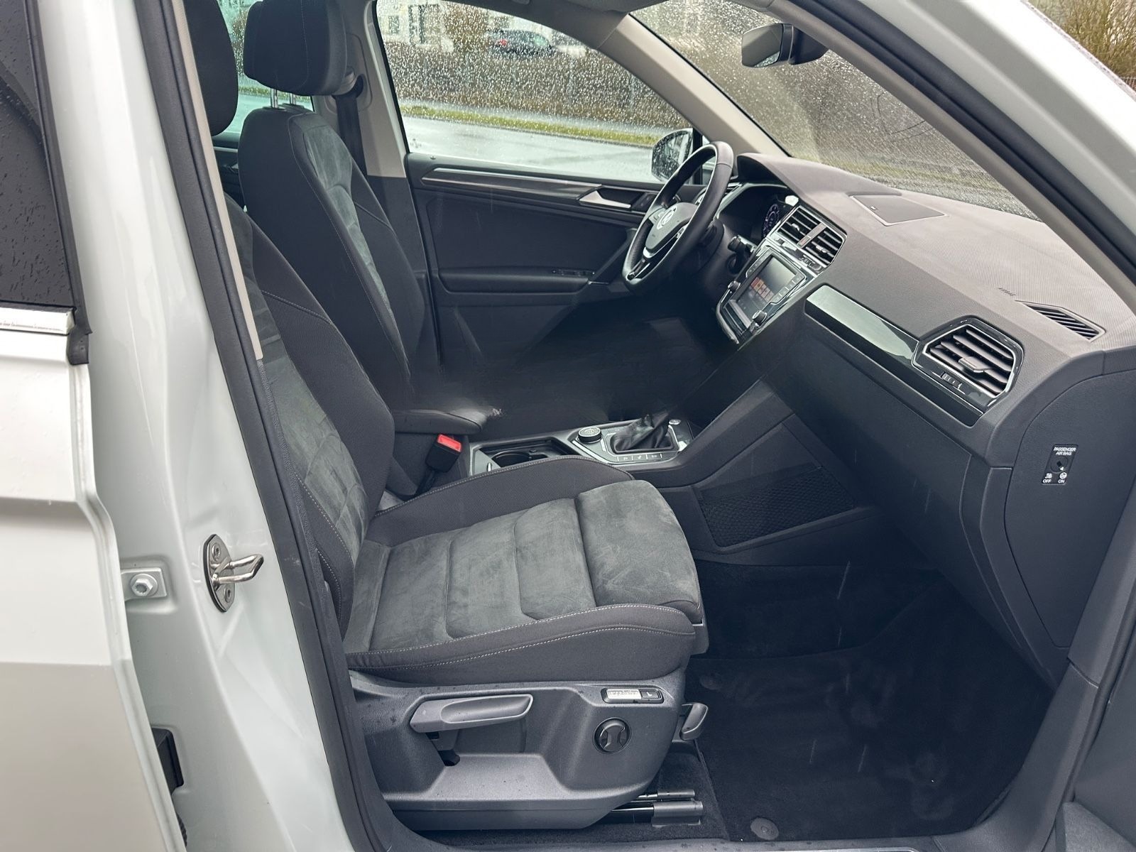 Volkswagen Tiguan Highline DSG 2.0TDI 4Motion/Head-Up/Pano foto 17