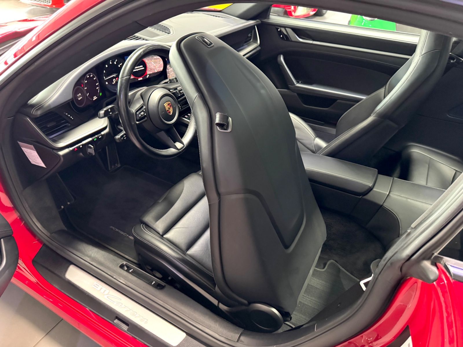 Porsche 911-992 CARRERA COUPE PANO SPORT-AGA KAMERA 21" foto 17