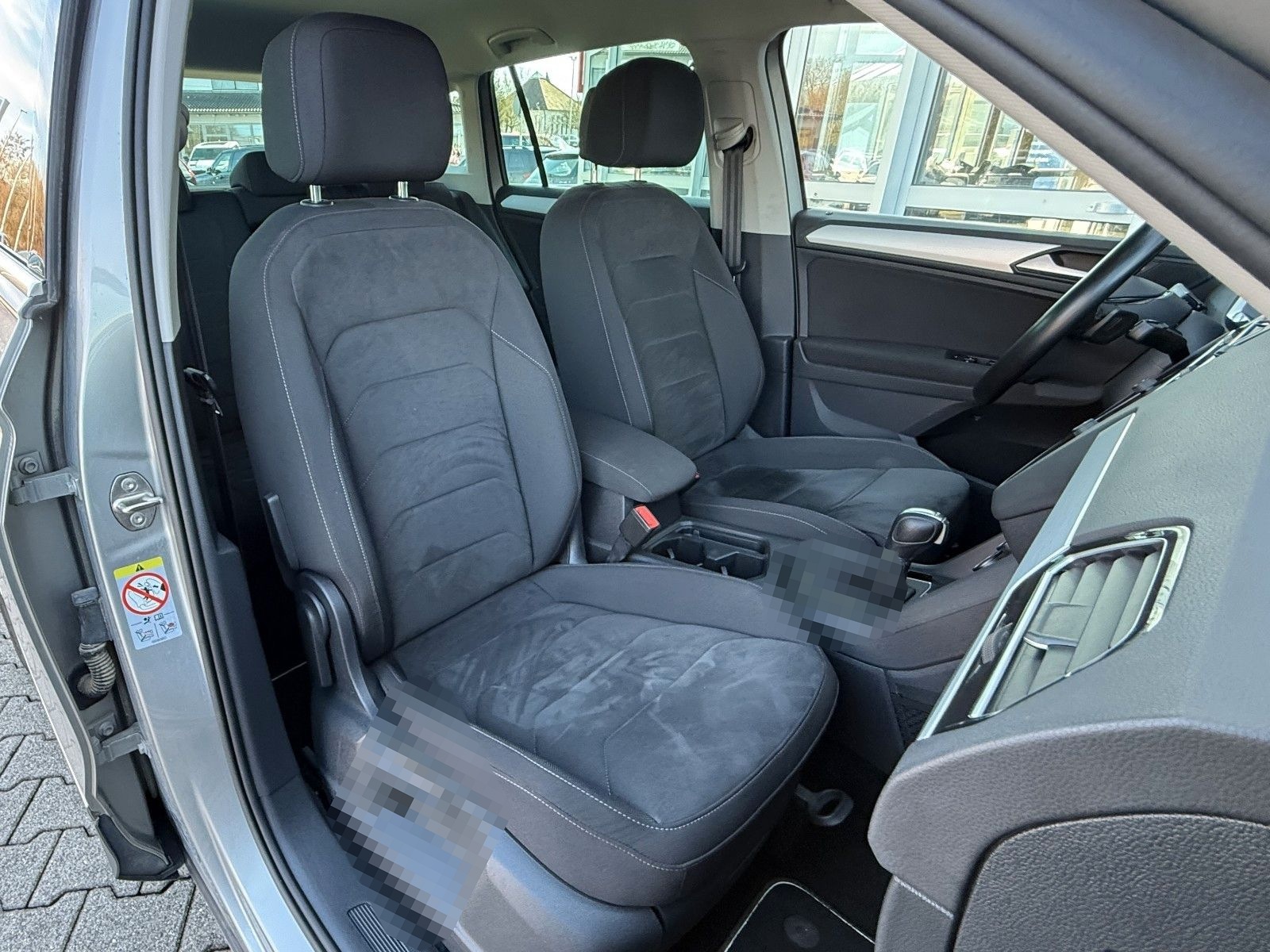 Volkswagen Tiguan Aut. BMT MirroLink+ACC+PLA+RFK+APP+F1+17" foto 28