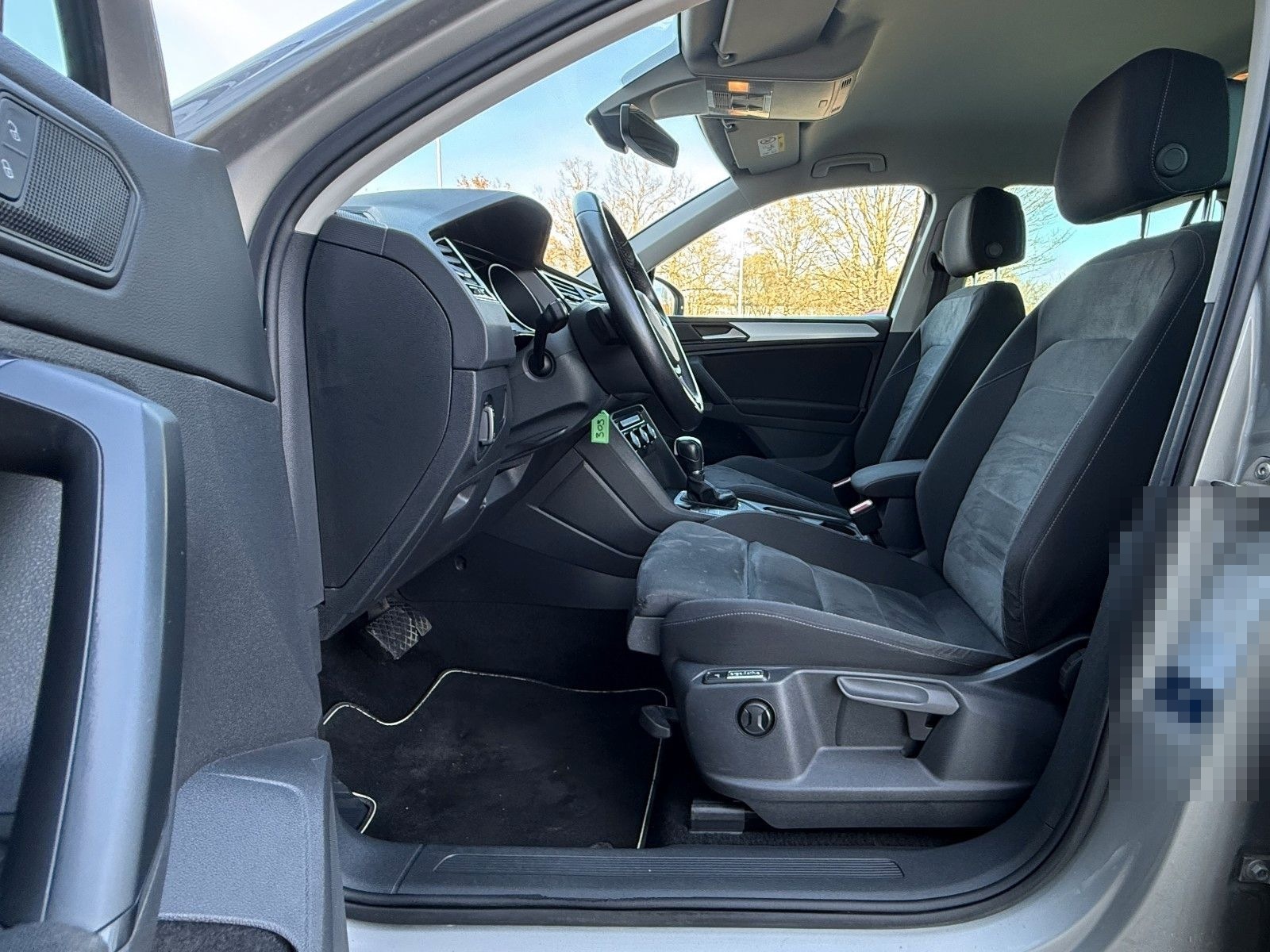 Volkswagen Tiguan Aut. BMT MirroLink+ACC+PLA+RFK+APP+F1+17" foto 29