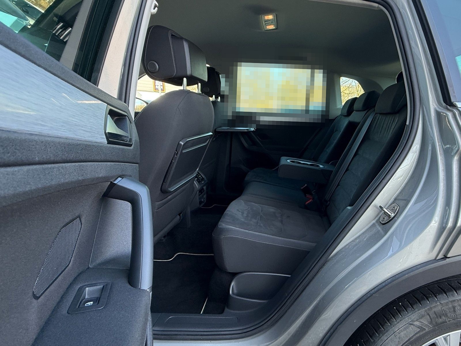 Volkswagen Tiguan Aut. BMT MirroLink+ACC+PLA+RFK+APP+F1+17" foto 30