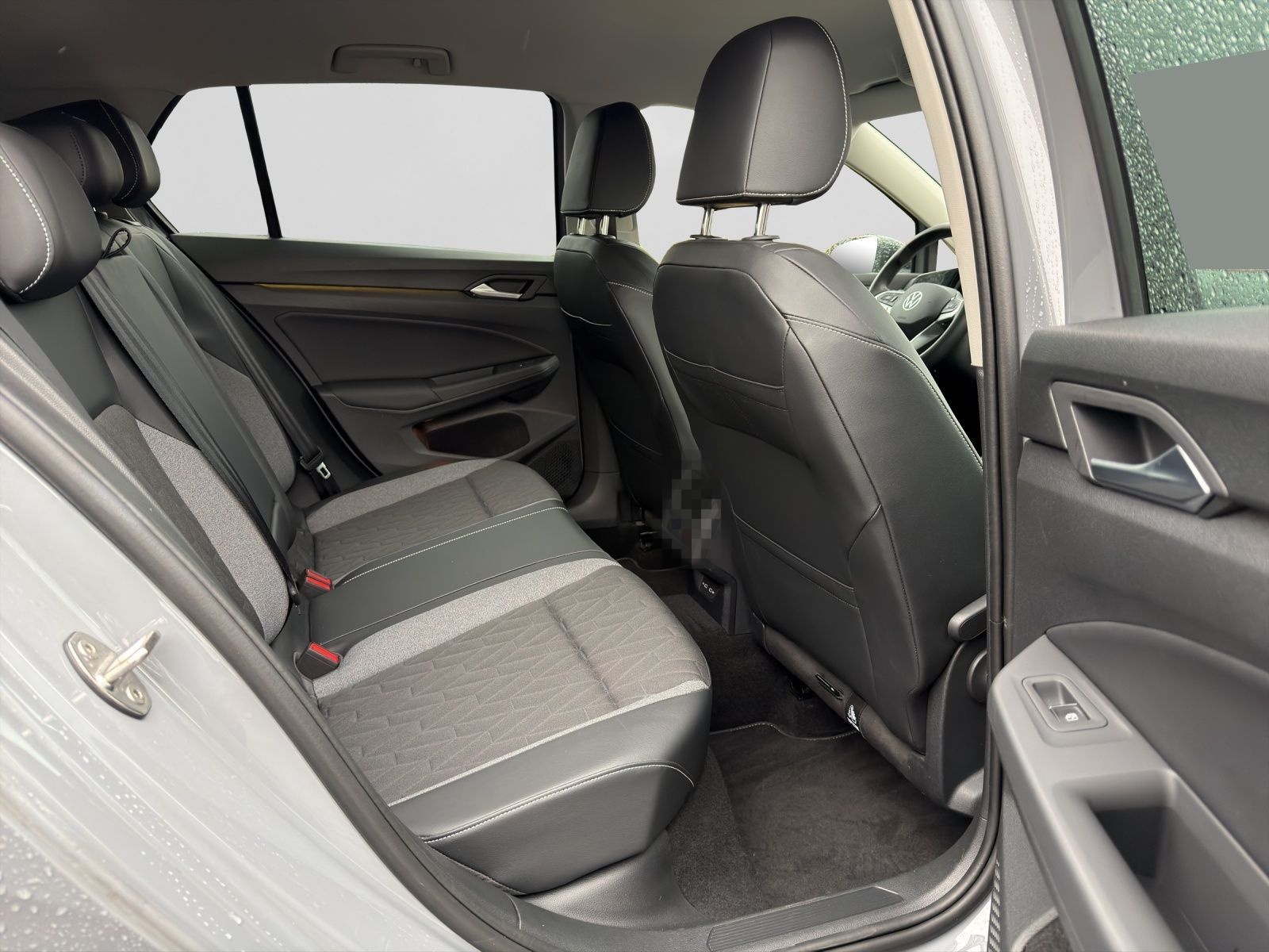 Volkswagen Golf 2.0 TDI DSG GOAL AHK KAMERA NAVI SITZHZ foto 6