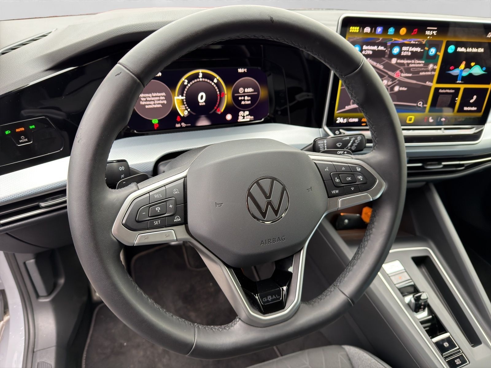 Volkswagen Golf 2.0 TDI DSG GOAL AHK KAMERA NAVI SITZHZ foto 9
