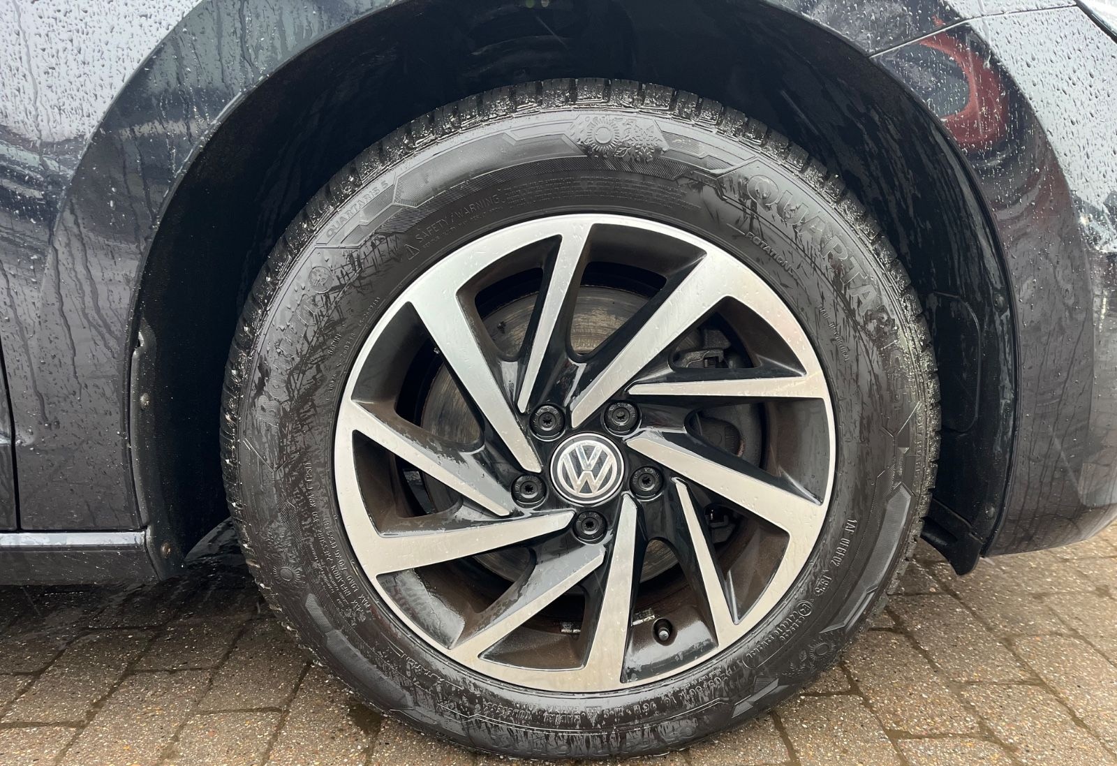 Volkswagen Touran 1.6 TDI Join AHK Sitzheizung Navi 7 Sitze foto 16