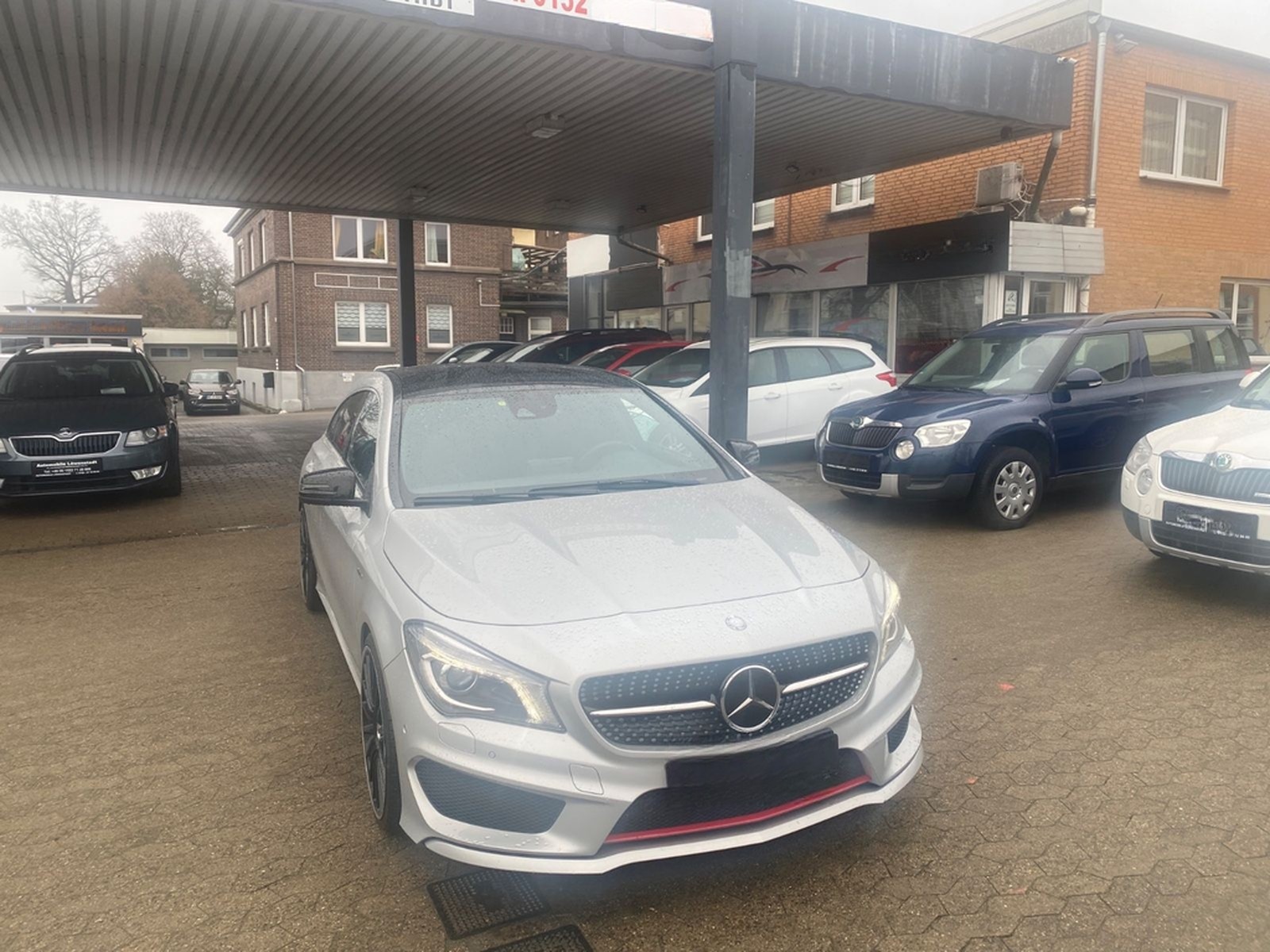 Mercedes-Benz CLA Shooting Brake CLA 250 4Matic Sport AMG foto 2