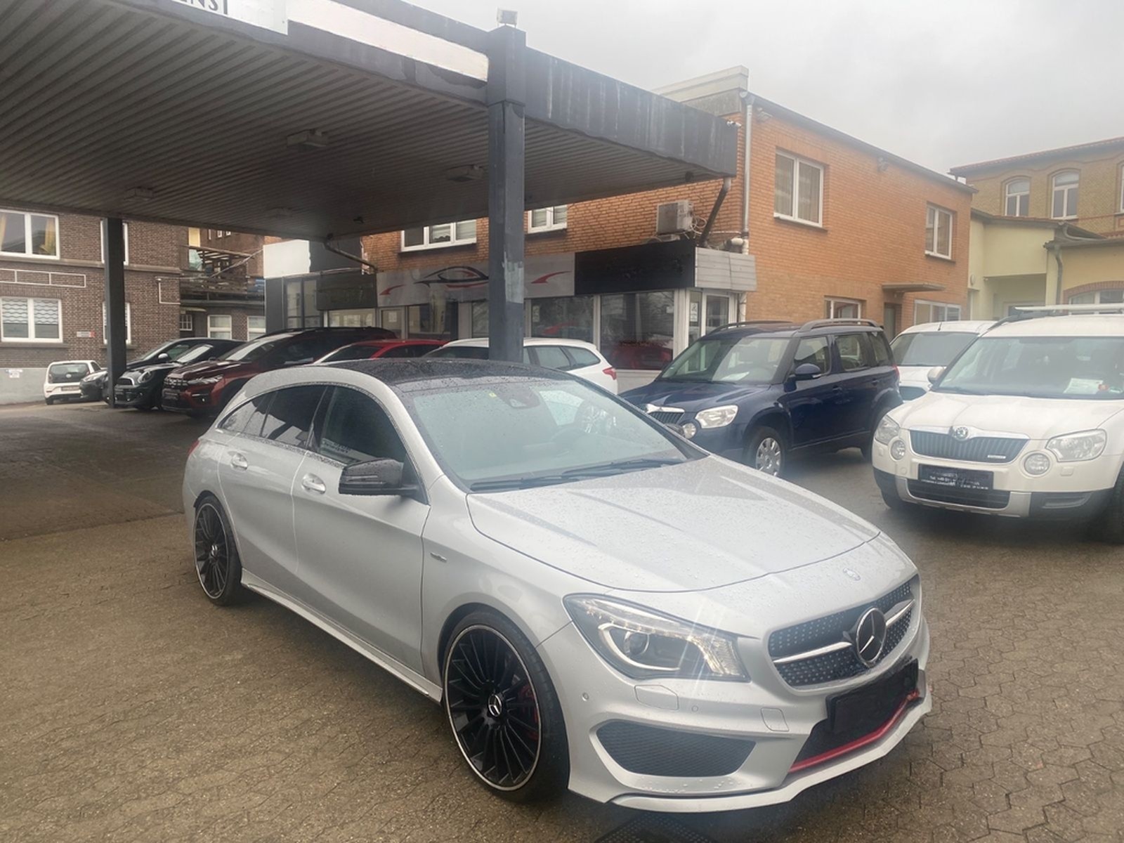 Mercedes-Benz CLA Shooting Brake CLA 250 4Matic Sport AMG foto 3
