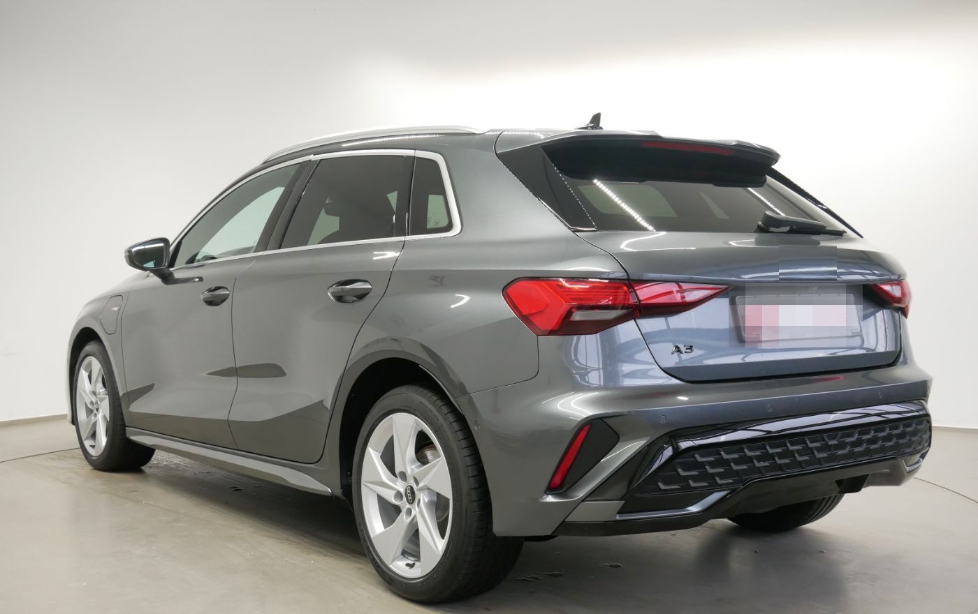 Audi A3 Sportback 40 TFSI e S tro. S line LED AHK vir foto 5