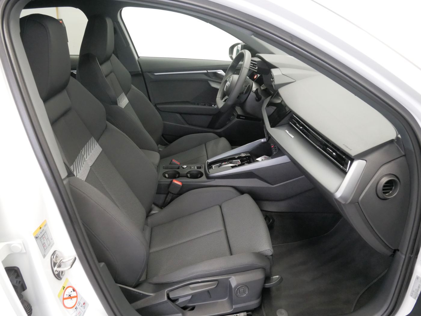 Audi A3 Sportback 40 TFSI e S tro. advanced LED AHK H foto 9