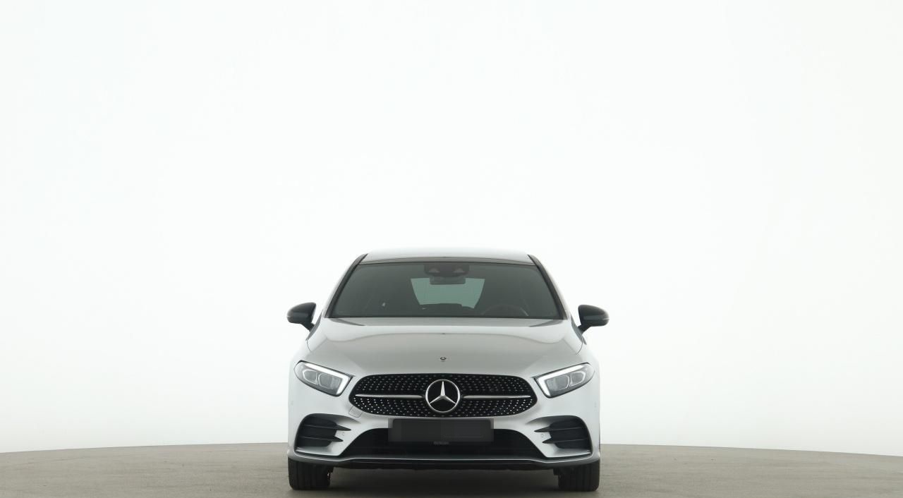 Mercedes-Benz A 250 e AMG Night Pano AHK Distronic Burmester foto 3