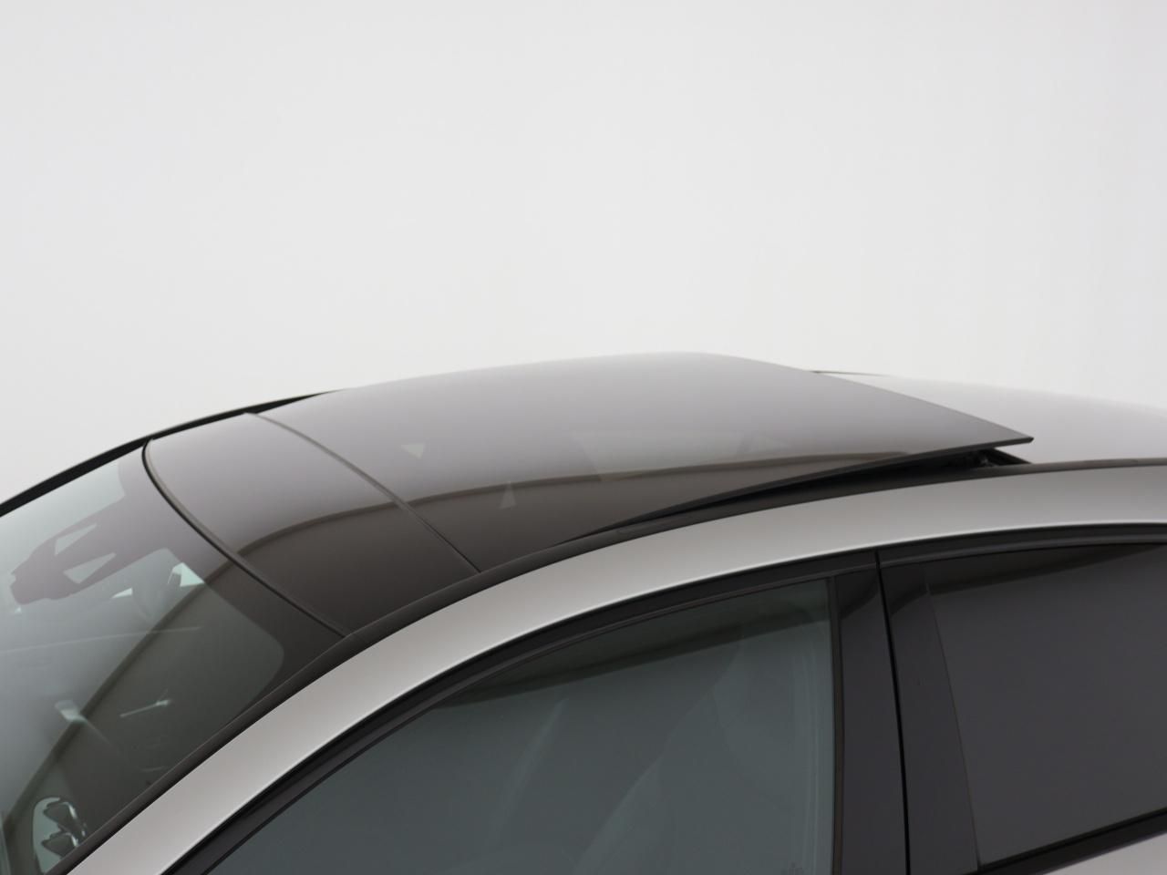 Mercedes-Benz A 250 e AMG Night Pano AHK Distronic Burmester foto 23