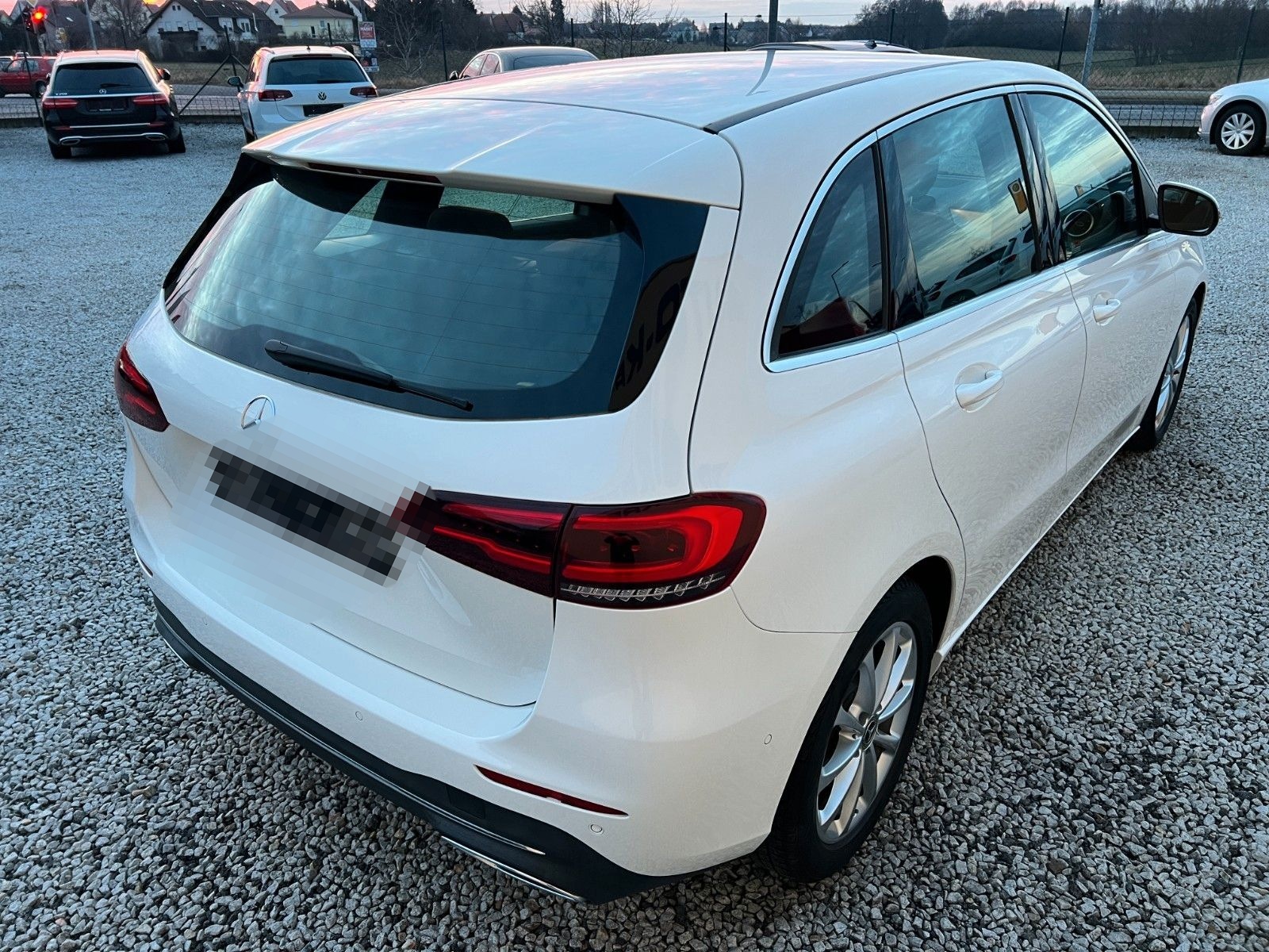Mercedes-Benz B 180 d foto 13