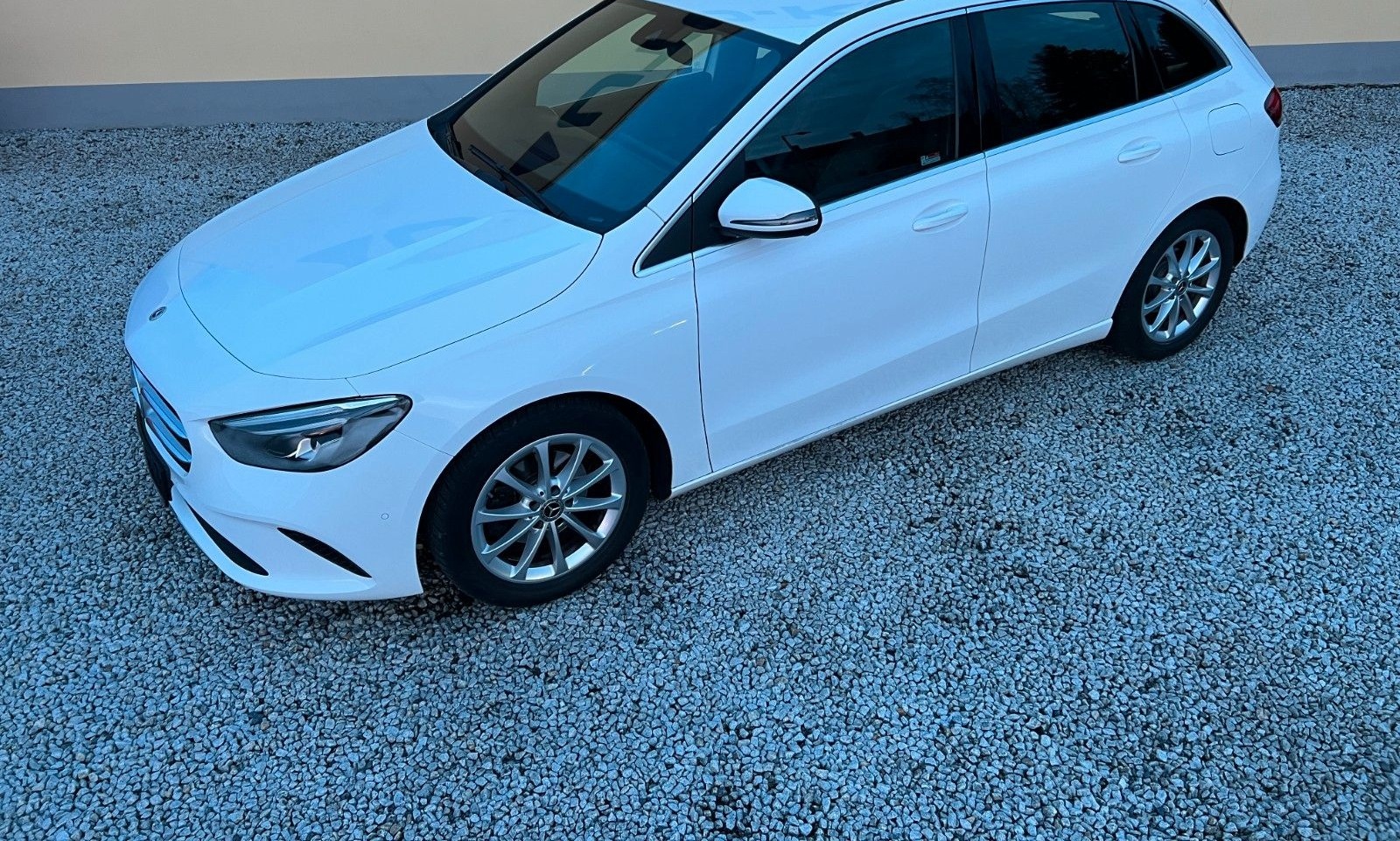 Mercedes-Benz B 180 d foto 15