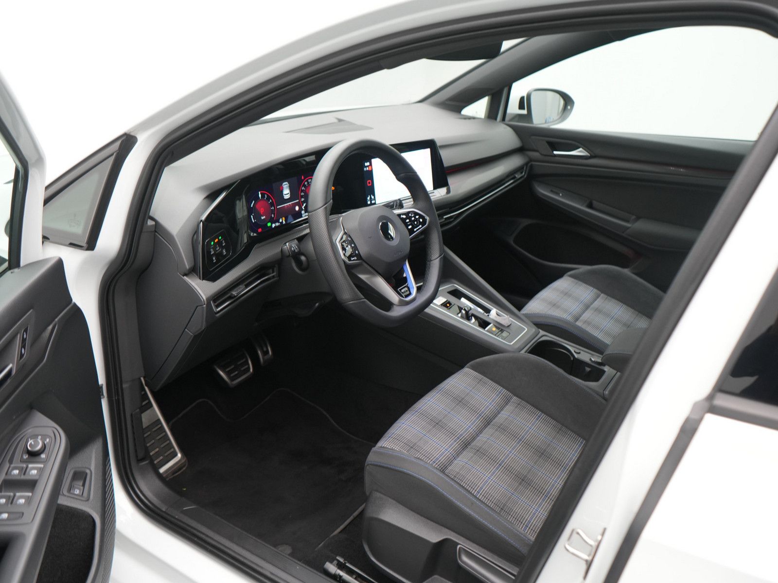 Volkswagen Golf VIII VIRT KAM NAVI ACC LED CARPLAY PDC NAVI foto 12