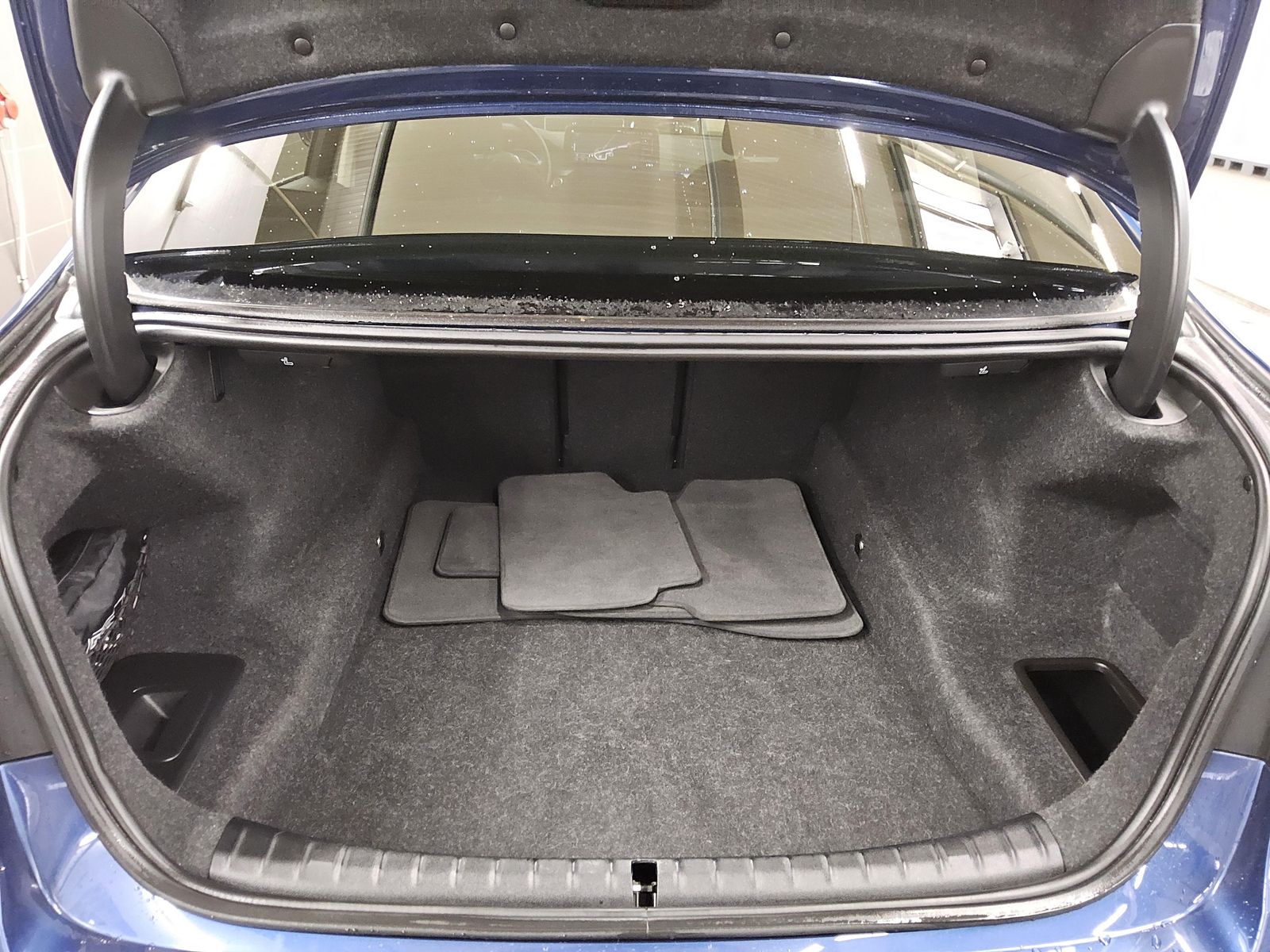 BMW 520dA Navi Kamera Shz LC prof. StandHzg Memory foto 12