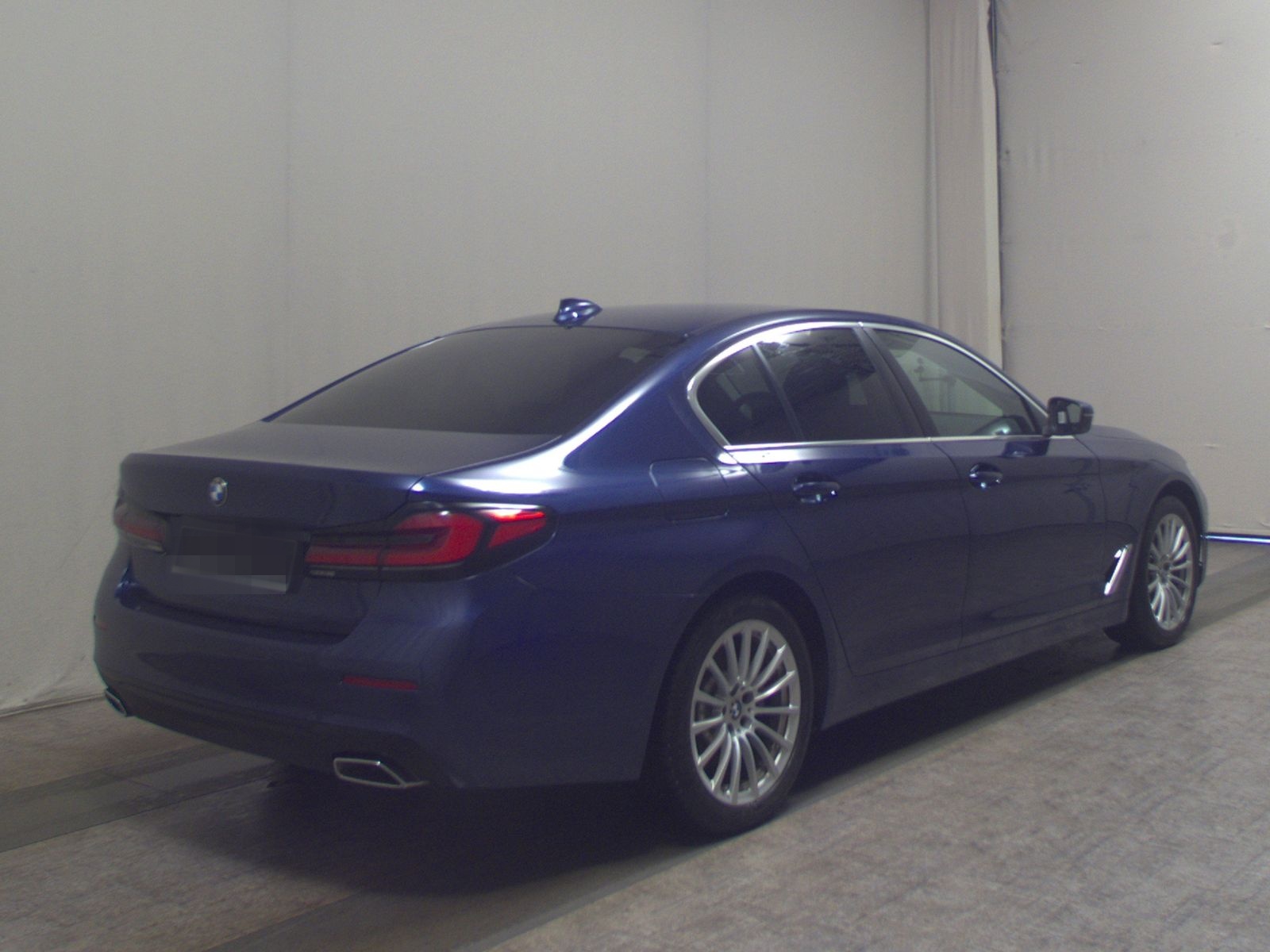 BMW 520dA Navi Kamera Shz LC prof. StandHzg Memory foto 4