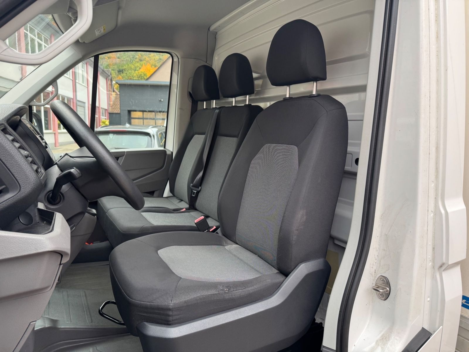 Volkswagen Crafter Pritsche Koffer 35 lang 3-Sitze Klima foto 12