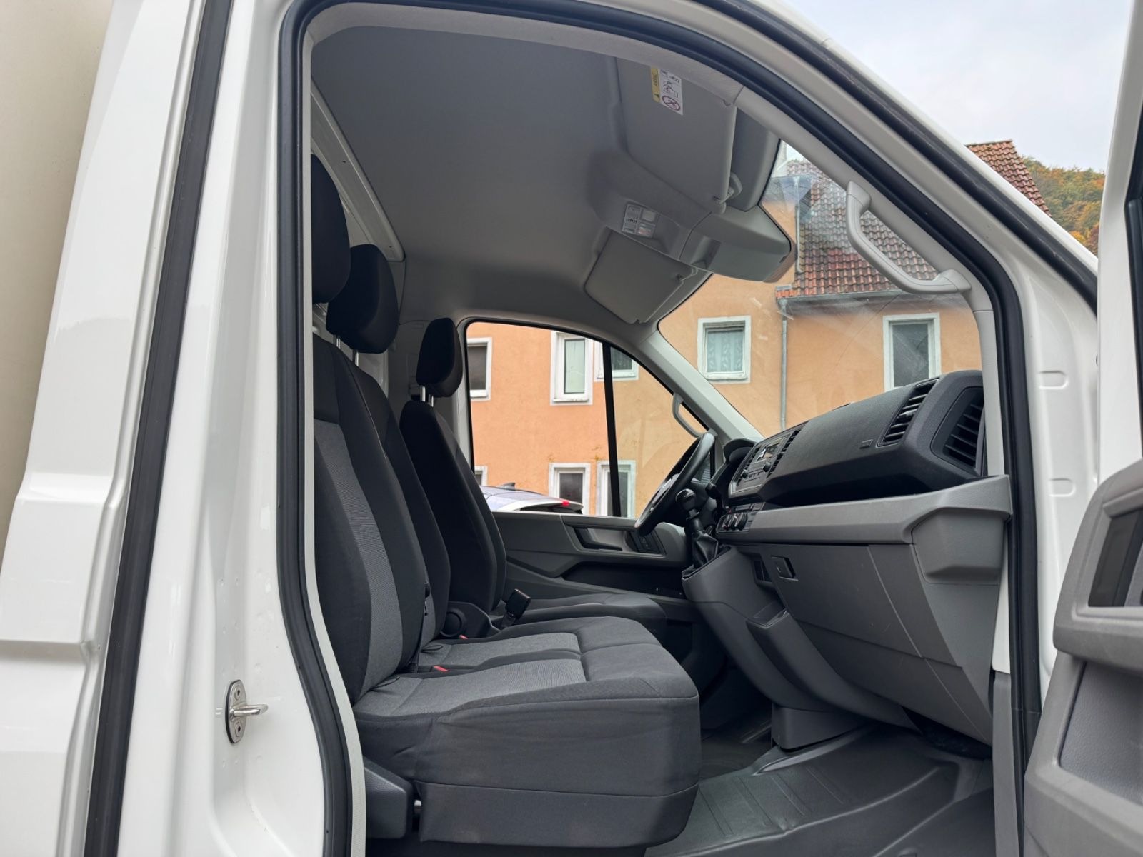 Volkswagen Crafter Pritsche Koffer 35 lang 3-Sitze Klima foto 24