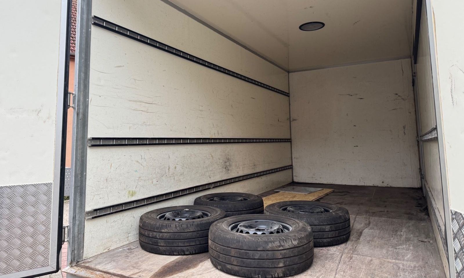 Volkswagen Crafter Pritsche Koffer 35 lang 3-Sitze Klima foto 33