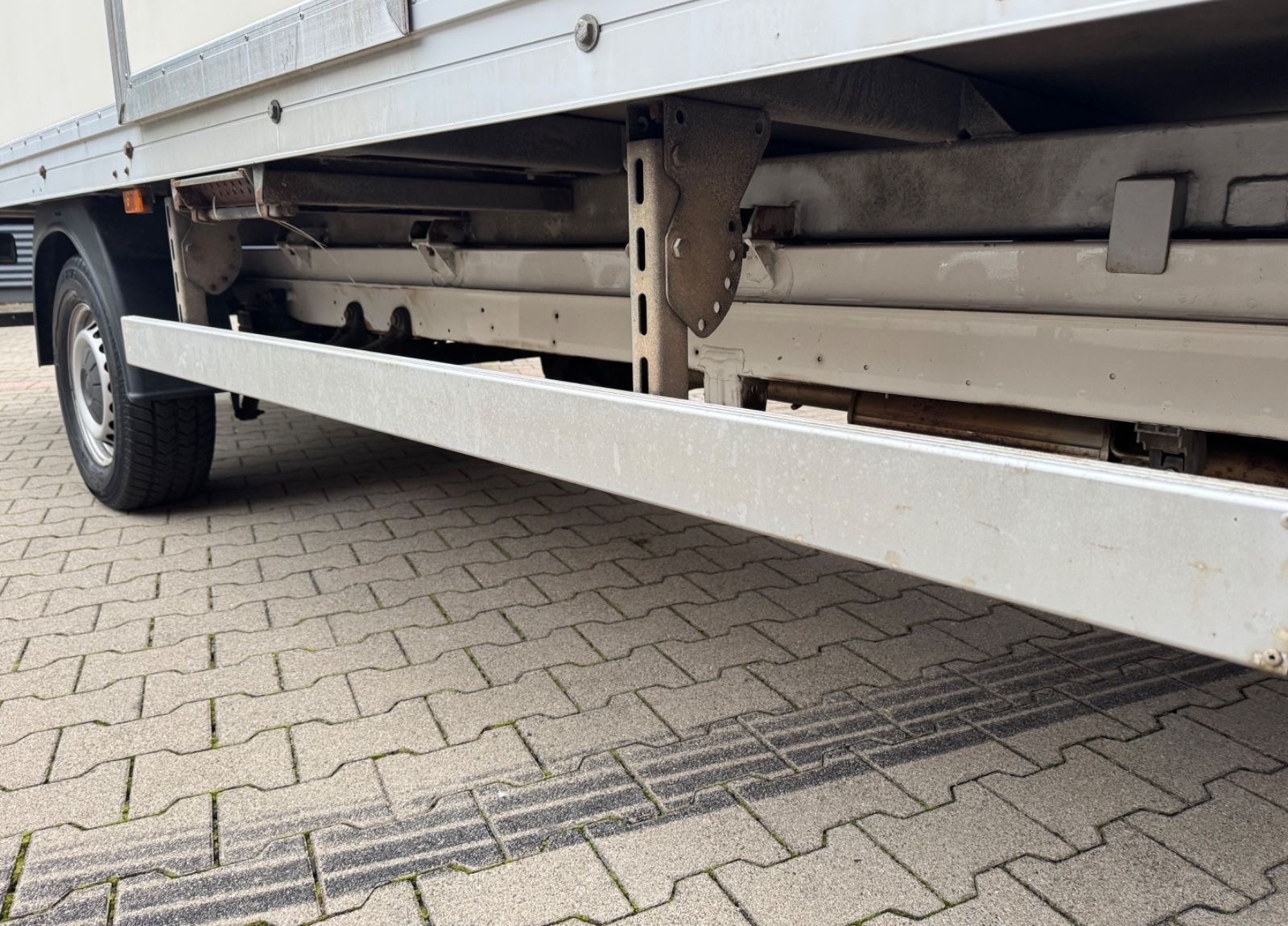 Volkswagen Crafter Pritsche Koffer 35 lang 3-Sitze Klima foto 39