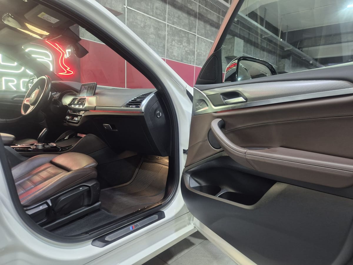 BMW X4 xDrive 30 d M Sport *PANO*AHK*LEDER-VERNASCA* foto 18