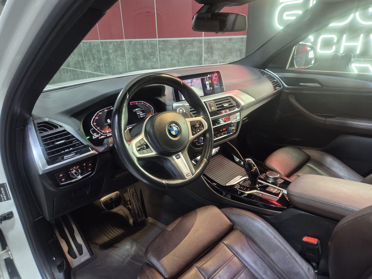 BMW X4 xDrive 30 d M Sport *PANO*AHK*LEDER-VERNASCA* foto 6