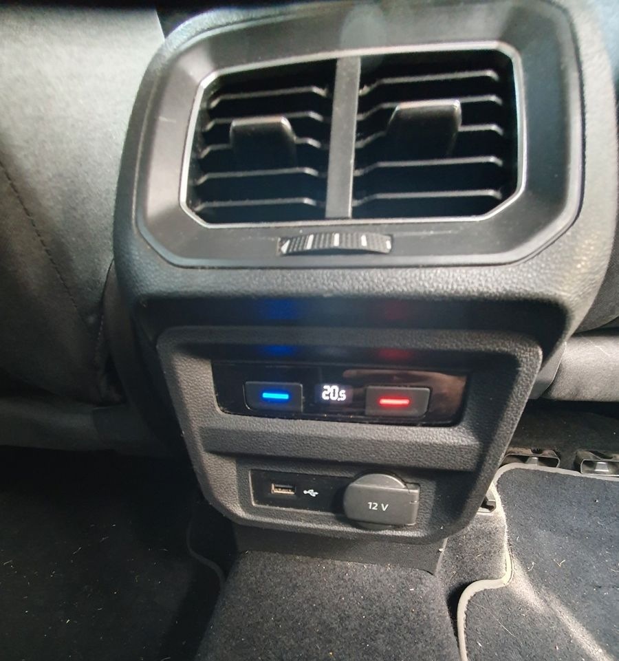 Volkswagen Tiguan Allspace 1.4 TSI LED AHK Spurha Abst.temp foto 11