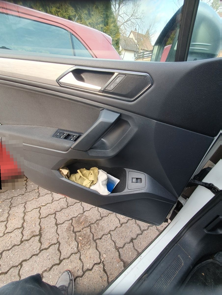 Volkswagen Tiguan Allspace 1.4 TSI LED AHK Spurha Abst.temp foto 14