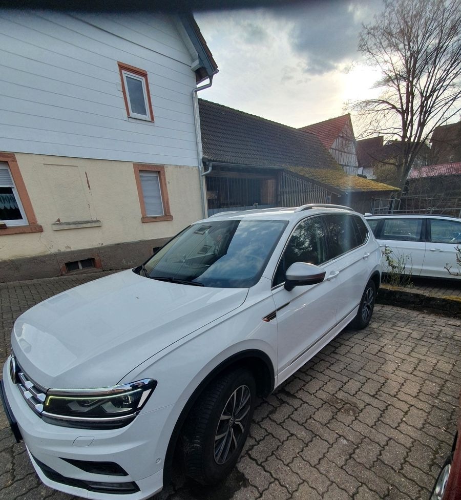 Volkswagen Tiguan Allspace 1.4 TSI LED AHK Spurha Abst.temp foto 5
