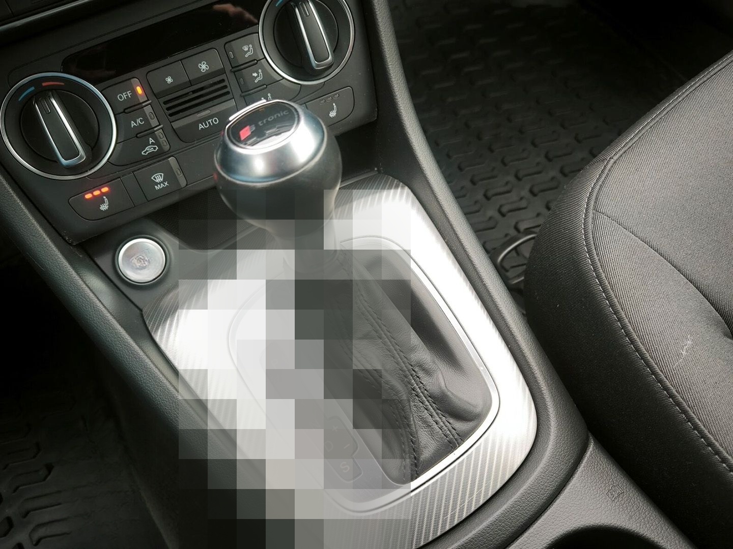 Audi Q3 1.4 TFSI ACT S-TRONIC AHK SITZHZG.NAVI PLUS B foto 16