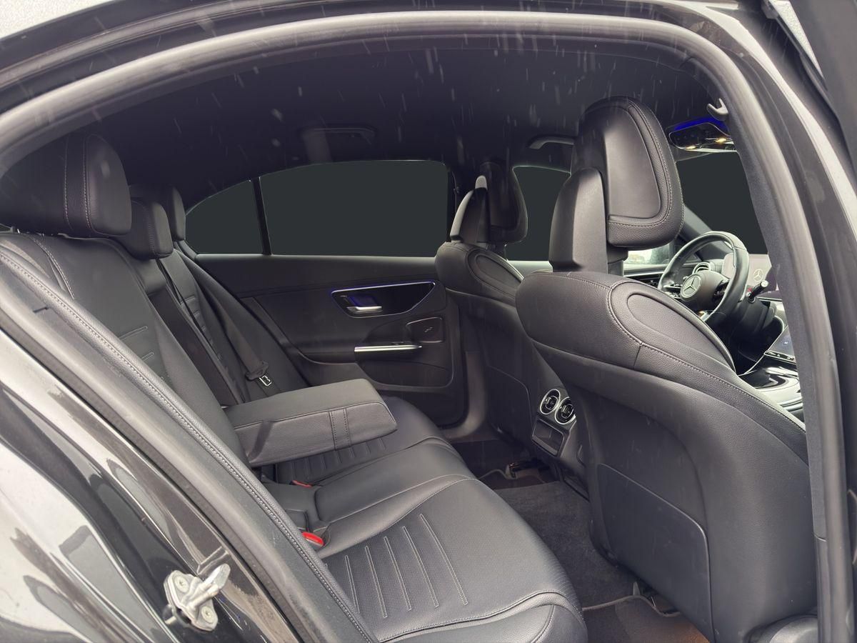 Mercedes-Benz C 300 4Matic *AMG*360°*Keyless* foto 13