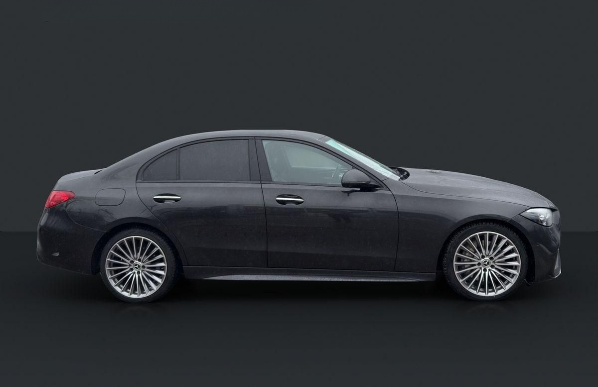 Mercedes-Benz C 300 4Matic *AMG*360°*Keyless* foto 7