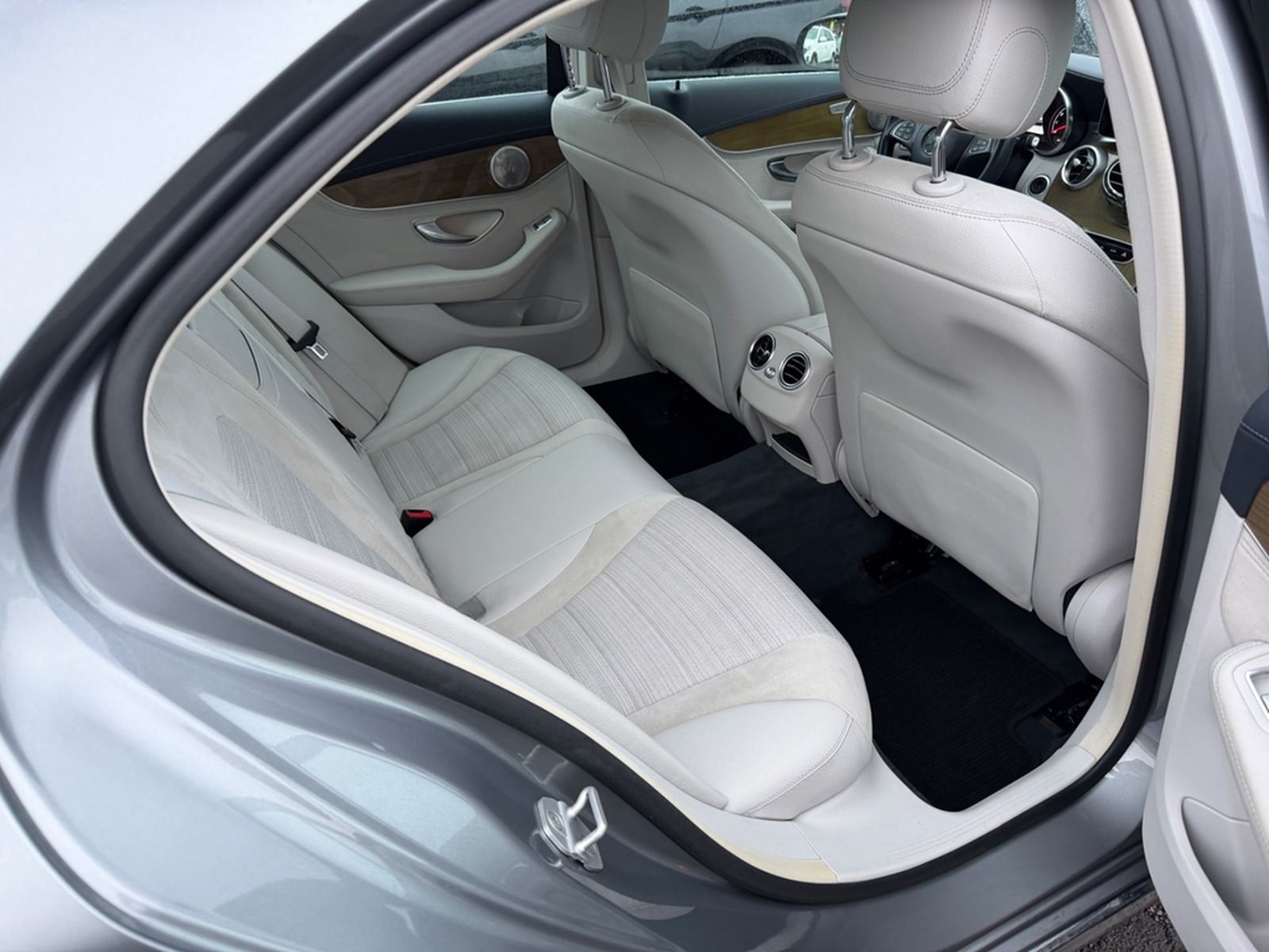 Mercedes-Benz C 180 Exclusive/KAMERA/NAVI/AUTOMATIK/BUMESTER foto 17