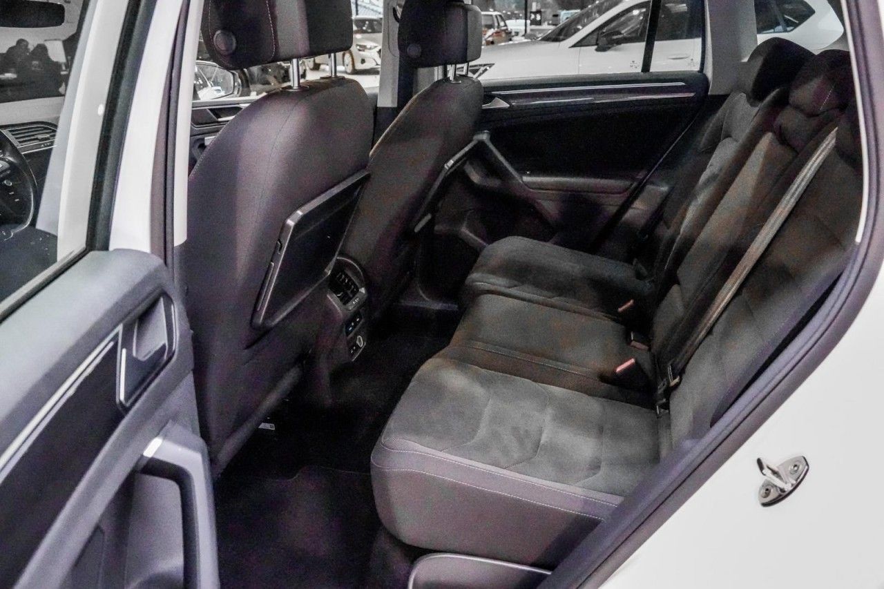 Volkswagen Tiguan 2.0 TDI DSG Highl. R-Line 4M NAVI LED AHK foto 13