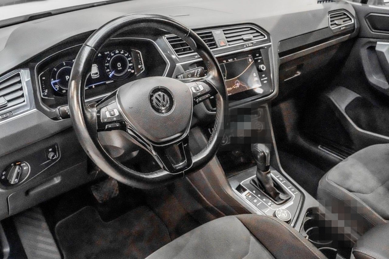 Volkswagen Tiguan 2.0 TDI DSG Highl. R-Line 4M NAVI LED AHK foto 25