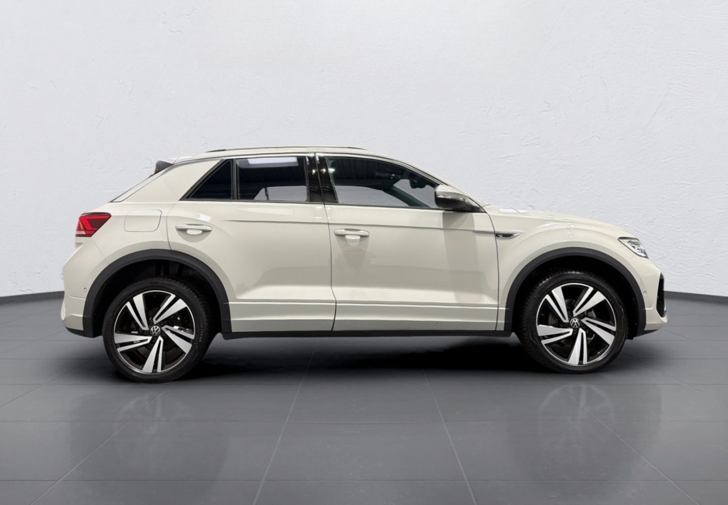 Volkswagen T-Roc 1.5 TSI 3x R LINE LED+ KAMERA CARPLAY 18Z  foto 6