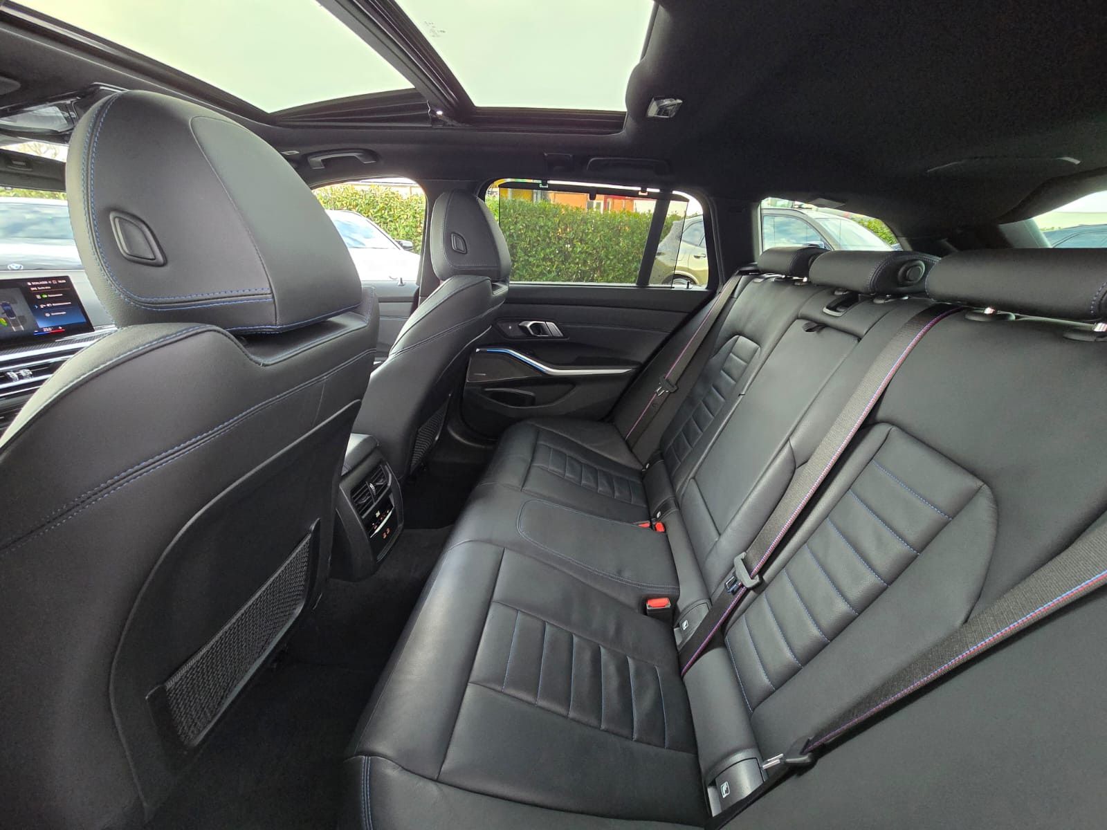 BMW M340 i xDrive*FACELIFT*Pano,LC-Pro,HUD,ad.Fahrw. foto 14